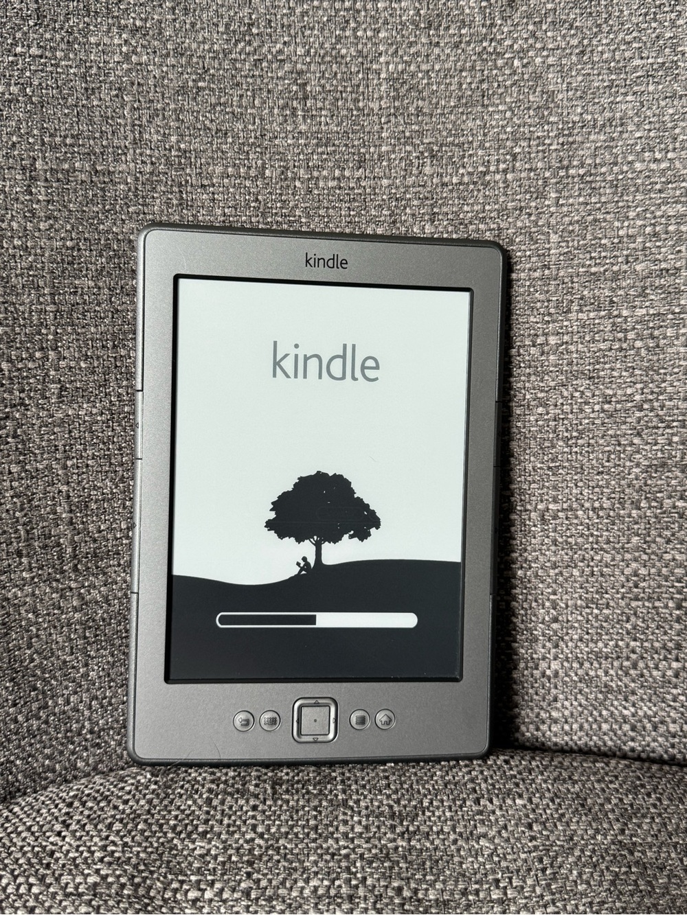 4th Gen Kindle E-Reader - Perfect Condition